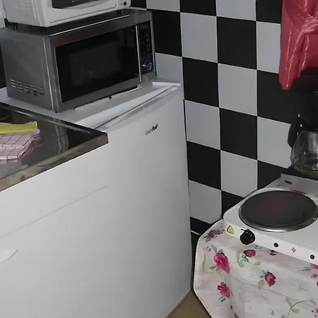 Fuer 2 Personen 18 M² *